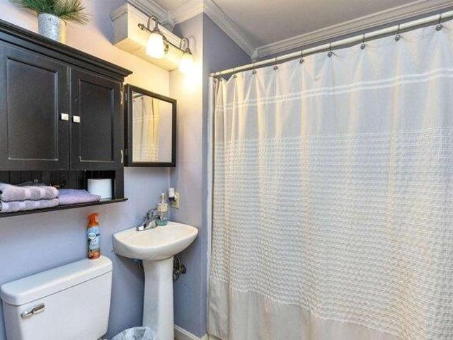 house with 5 bedroom, Amherst NH ES104480132