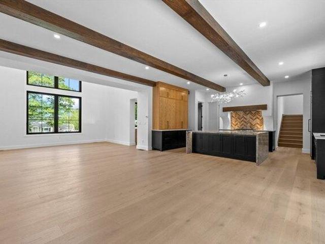 house with 5 bedroom, Andover MA ES105352011