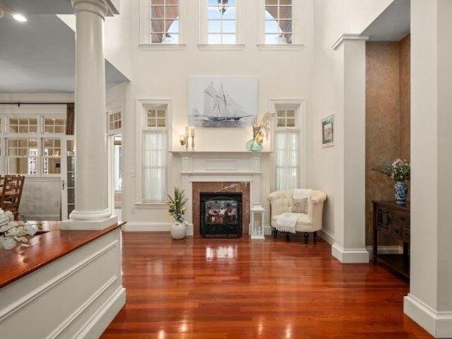 house with 5 bedroom, Andover MA ES105442718