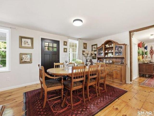 house with 5 bedroom, Avon CT ES105649444