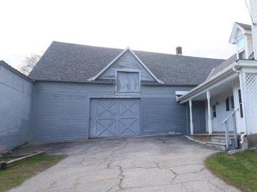 house with 5 bedroom, Barre VT ES103434832