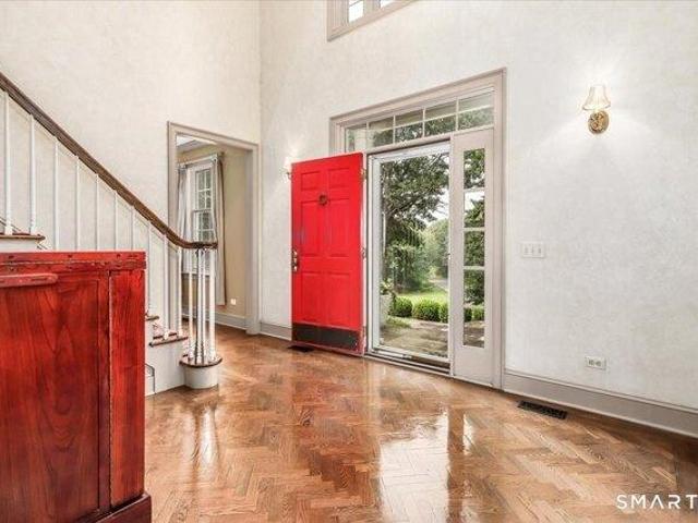 house with 5 bedroom, Bethel CT ES105561904