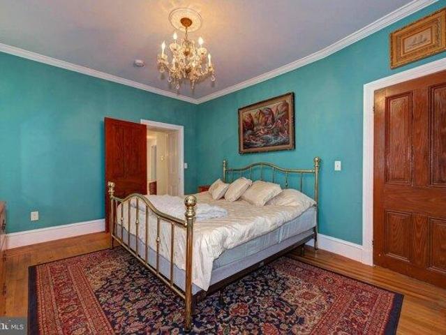 house with 5 bedroom, Beverly NJ ES105291727