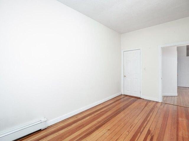 house with 5 bedroom, Boston MA ES105438843