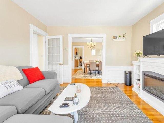house with 5 bedroom, Boston MA ES105535939
