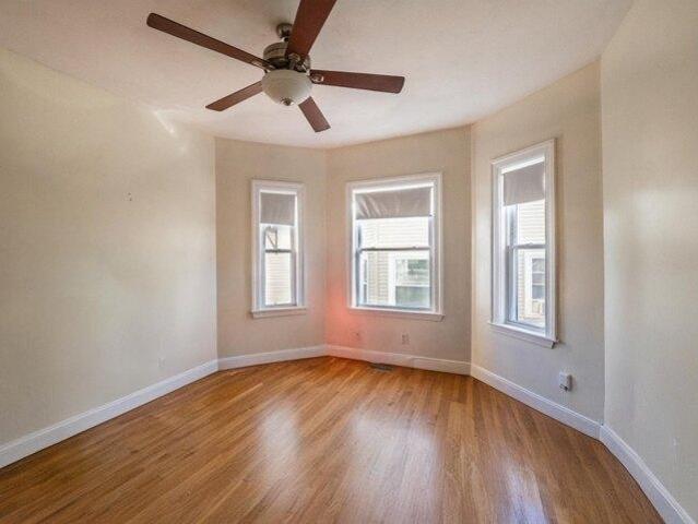 house with 5 bedroom, Boston MA ES105560519