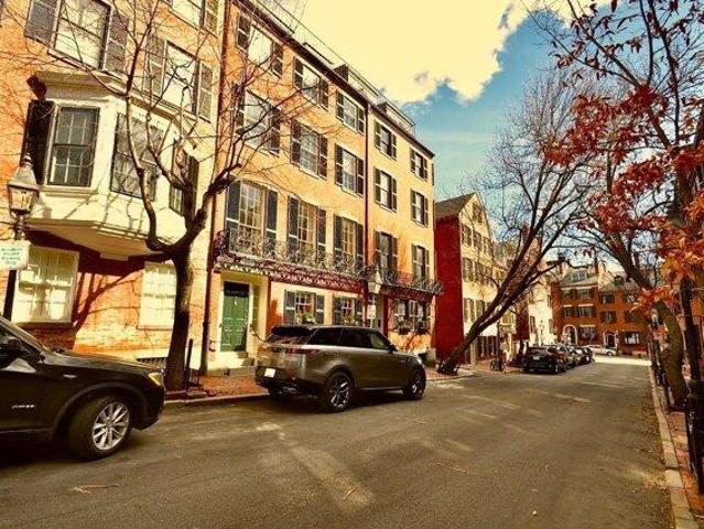 house with 5 bedroom, Boston MA ES105632165