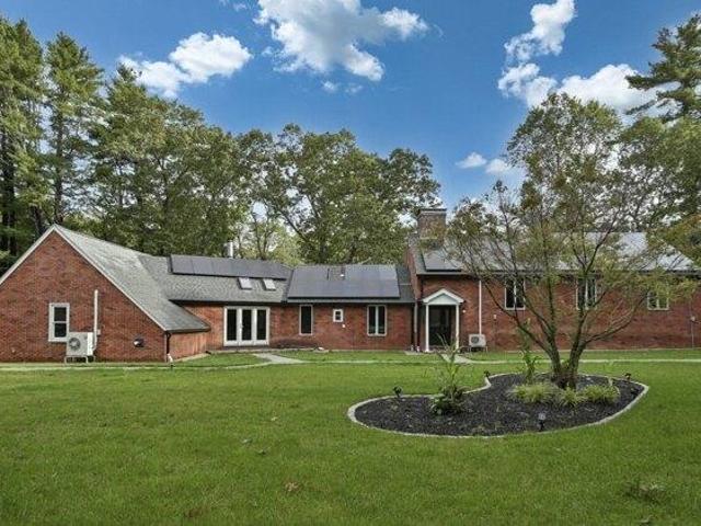 house with 5 bedroom, Boxford MA ES105440883