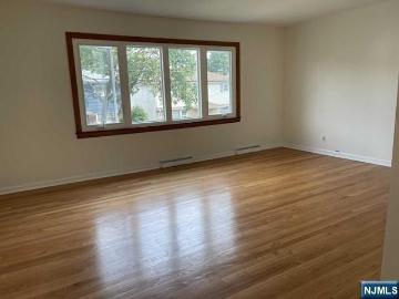 house with 5 bedroom, Bloomfield NJ DS103190493
