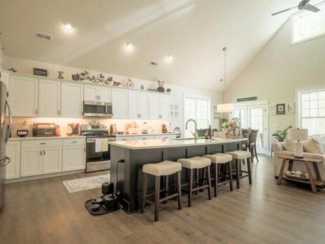 house with 5 bedroom, Bloomington IN ELS103500871
