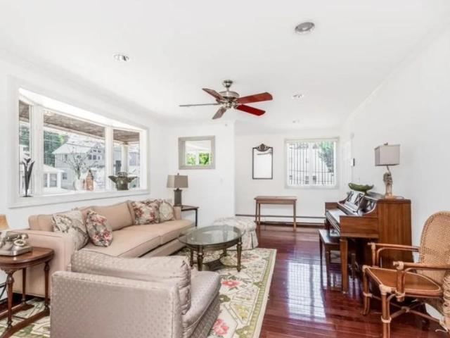 house with 5 bedroom, BRONX NY ELS103619204