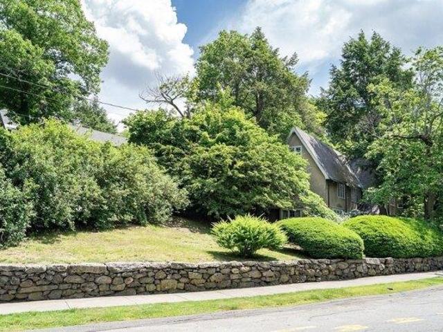 house with 5 bedroom, Brookline MA ES105535965