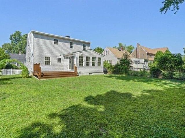 house with 5 bedroom, Braintree MA ES105587069