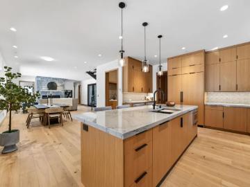 house with 5 bedroom, CA CA ES102579051