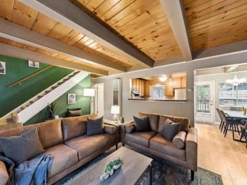 house with 5 bedroom, CA CA ES102579055