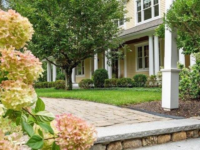 house with 5 bedroom, Carlisle MA ES105478947