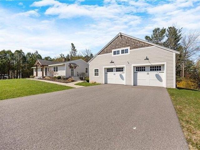 house with 5 bedroom, Cazenovia NY DS103622276