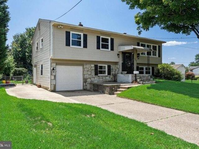 house with 5 bedroom, Cinnaminson NJ ES105278526