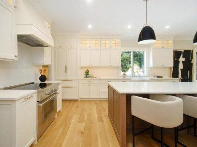 house with 5 bedroom, Concord MA DS104374626
