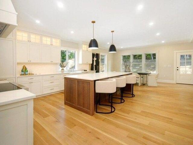 house with 5 bedroom, Concord MA ES104374626