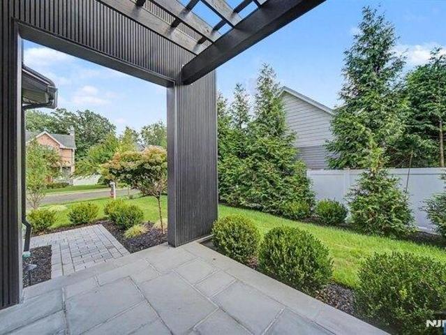 house with 5 bedroom, Closter NJ ES105319686