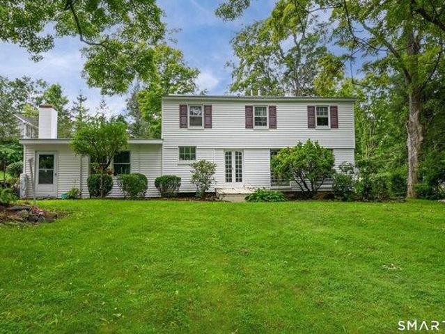 house with 5 bedroom, Danbury CT ES105589631