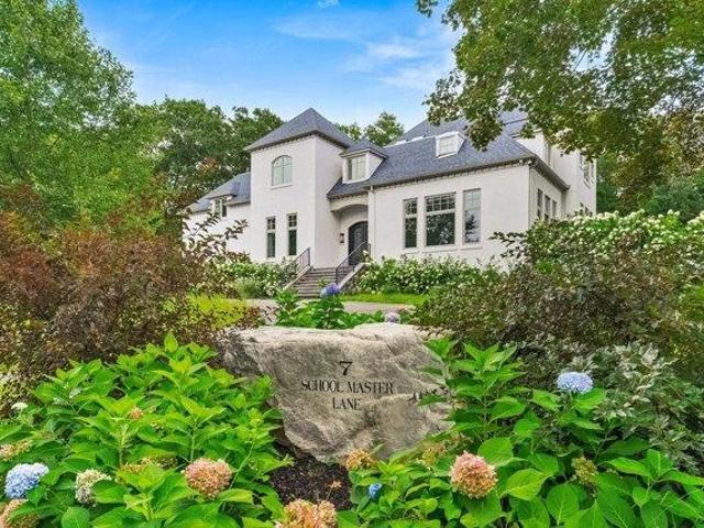 house with 5 bedroom, Dedham MA ES105367459