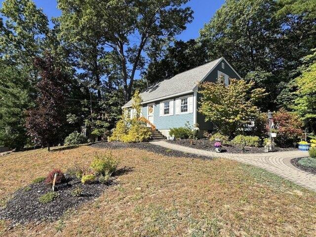 house with 5 bedroom, Derry NH ES105660889
