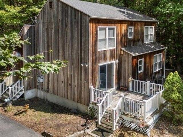 house with 5 bedroom, Derry NH ES105663009
