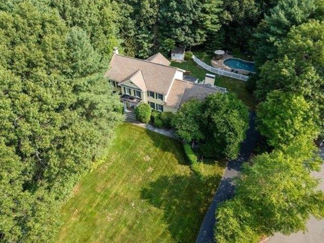 house with 5 bedroom, Dover MA ES105496535