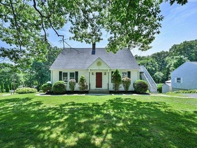 house with 5 bedroom, Dudley MA ES104568595
