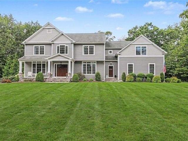 house with 5 bedroom, East Greenwich RI ES105696654