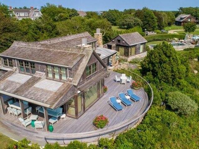 house with 5 bedroom, Edgartown MA ES105652702