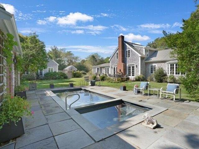 house with 5 bedroom, Edgartown MA ES105680853