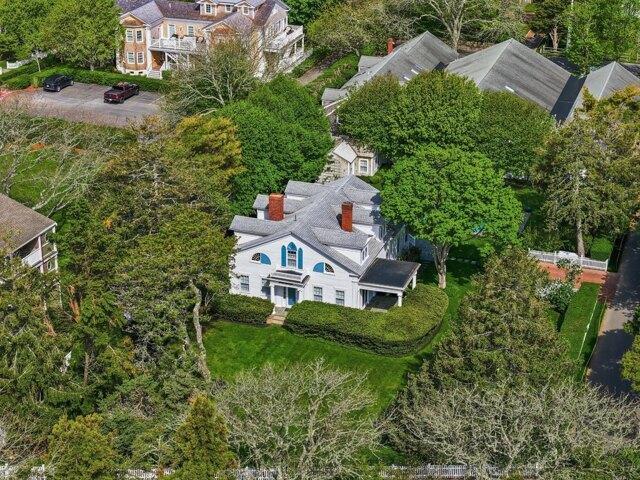 house with 5 bedroom, Edgartown MA ES105680283
