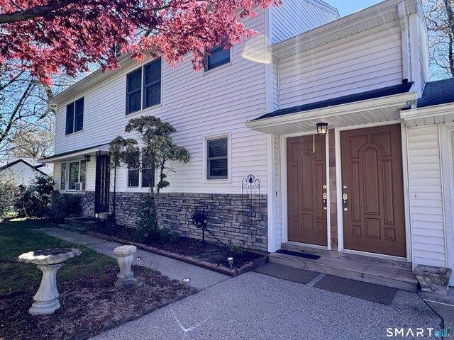 house with 5 bedroom, Enfield CT ES105276726