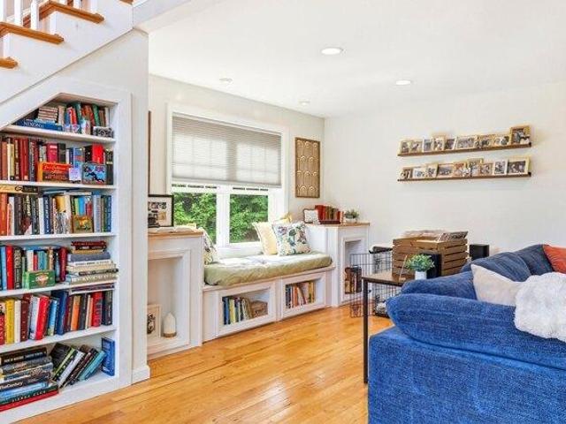house with 5 bedroom, Epsom NH ES105424236