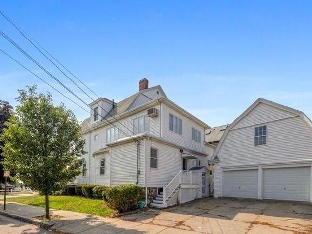 house with 5 bedroom, Everett MA ES105367162