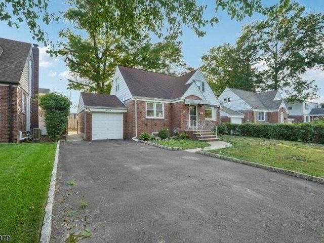 house with 5 bedroom, Fair Lawn NJ ES105586842