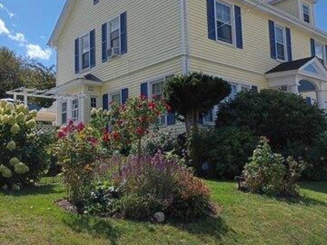 house with 5 bedroom, Fall River MA ES105614851