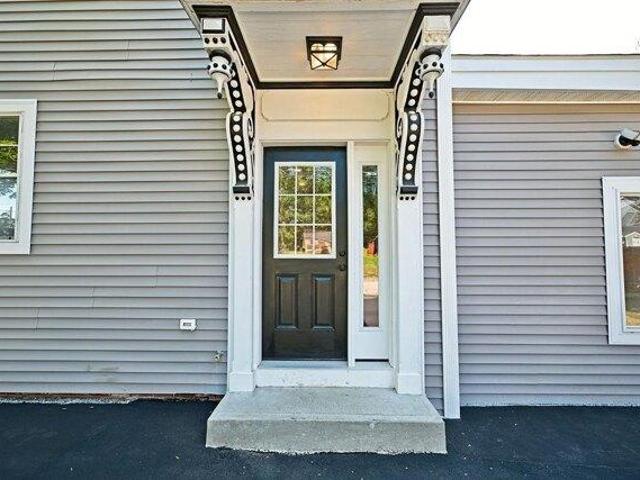 house with 5 bedroom, Farmington NH ES105402634