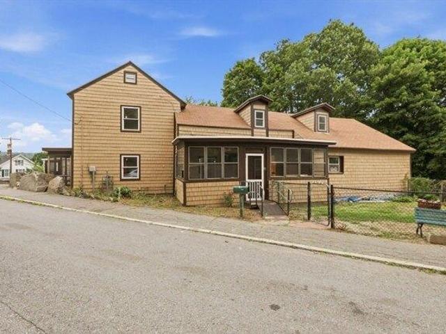 house with 5 bedroom, Fitchburg MA DS104237331