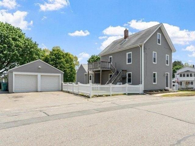 house with 5 bedroom, Fitchburg MA ES105439425