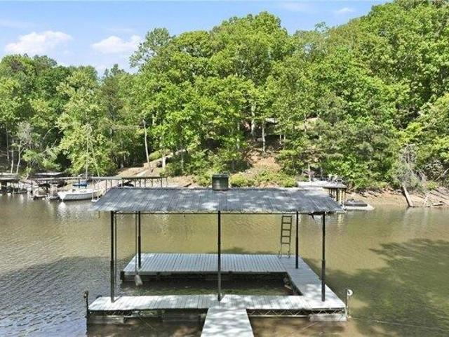 house with 5 bedroom, Flowery Branch GA ES104902433