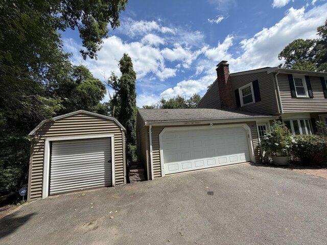 house with 5 bedroom, Framingham MA ES105560525