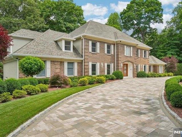 house with 5 bedroom, Franklin Lakes NJ ES105317762