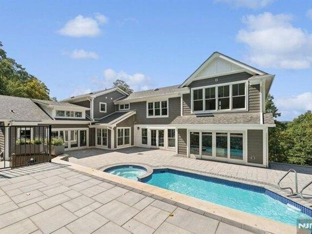 house with 5 bedroom, Franklin Lakes NJ ES105709847
