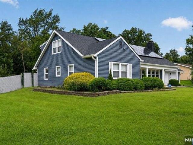 house with 5 bedroom, Franklin NJ ES105317628