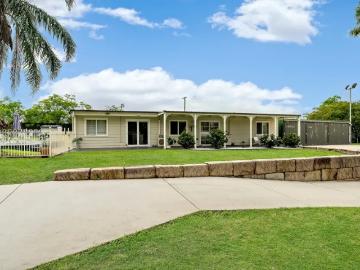 Freemans Reach, Colo Heights - Swimming pool