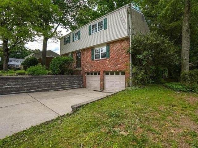 house with 5 bedroom, Glenshaw PA DS103625356